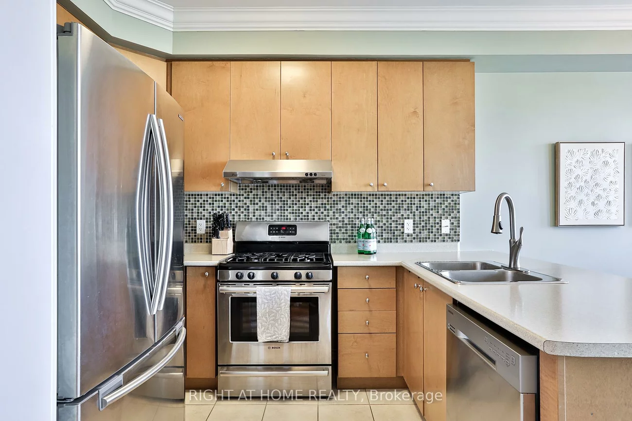 10681, Woodbine, Cathedraltown, Markham