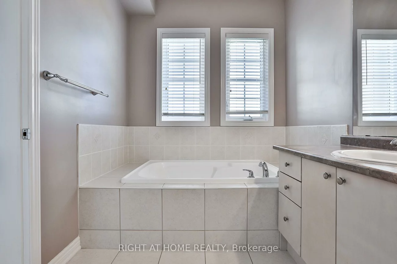 10681, Woodbine, Cathedraltown, Markham