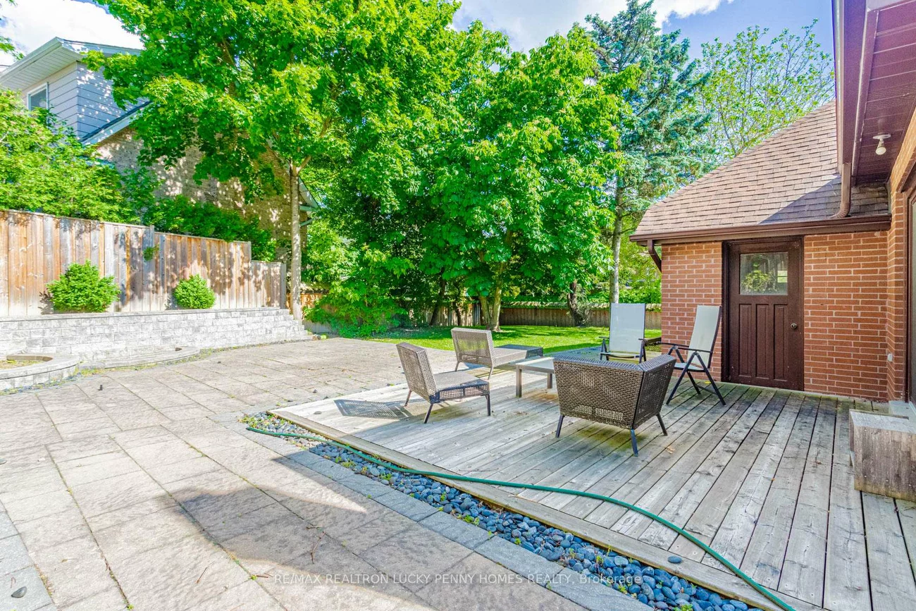 6, Village Squire, Royal Orchard, Markham