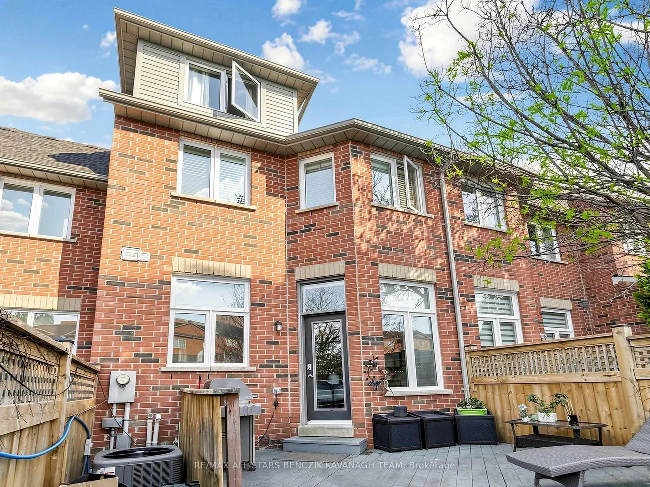 225, Walkerville, Cornell, Markham