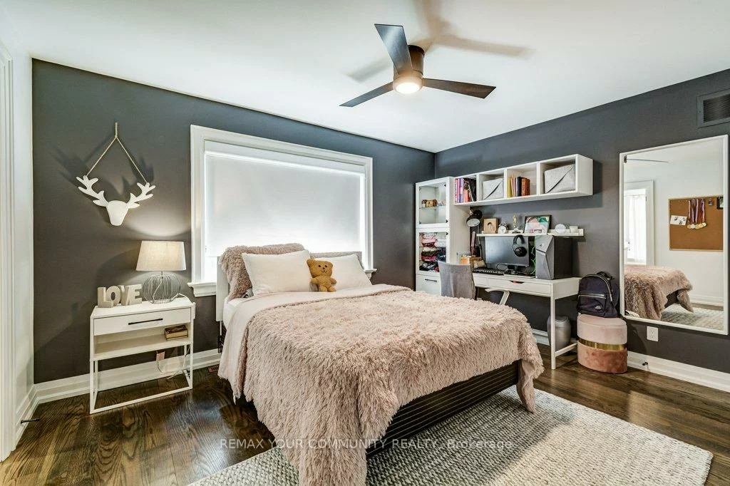 3, Strathroy, Old Markham Village, Markham