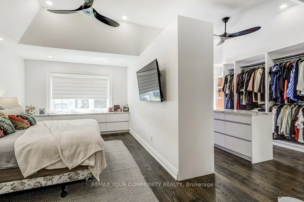 3, Strathroy, Old Markham Village, Markham