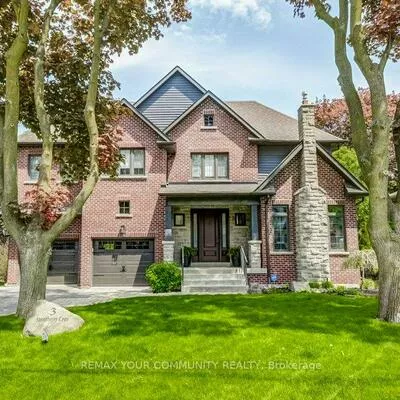 3, Strathroy, Old Markham Village, Markham