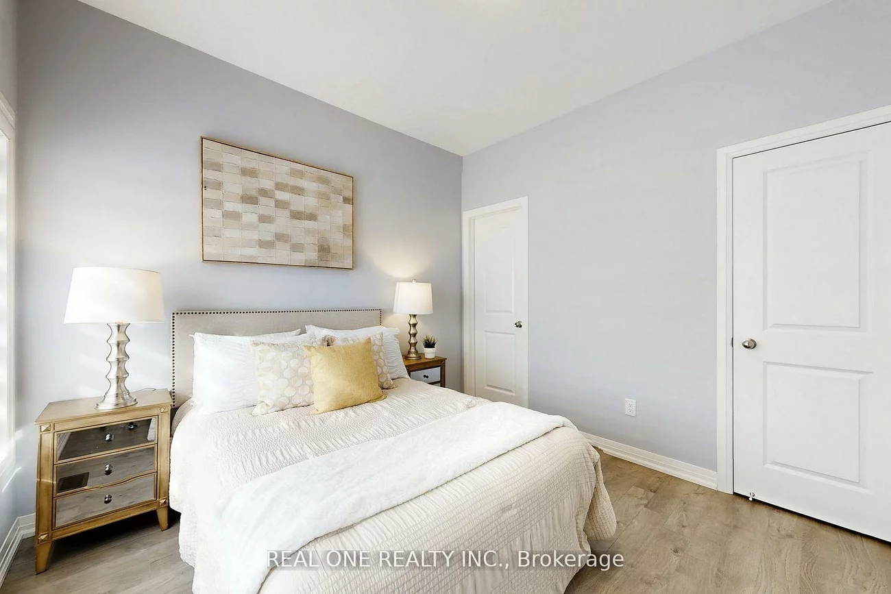 167, Markland, Cachet, Markham