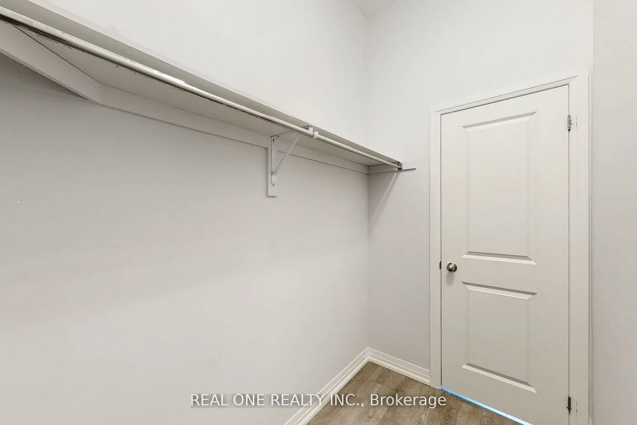 167, Markland, Cachet, Markham