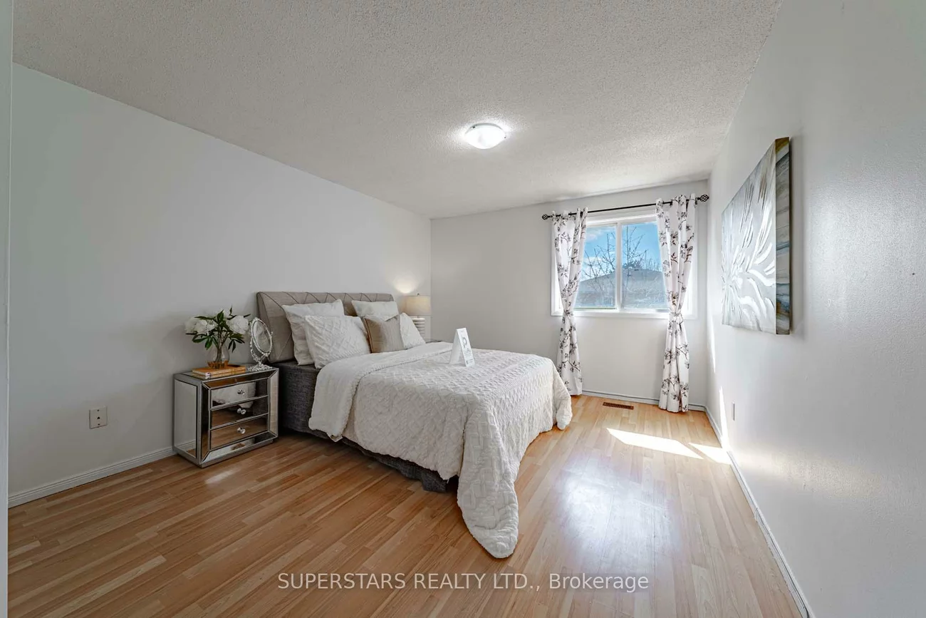135, Appleby, Milliken Mills West, Markham