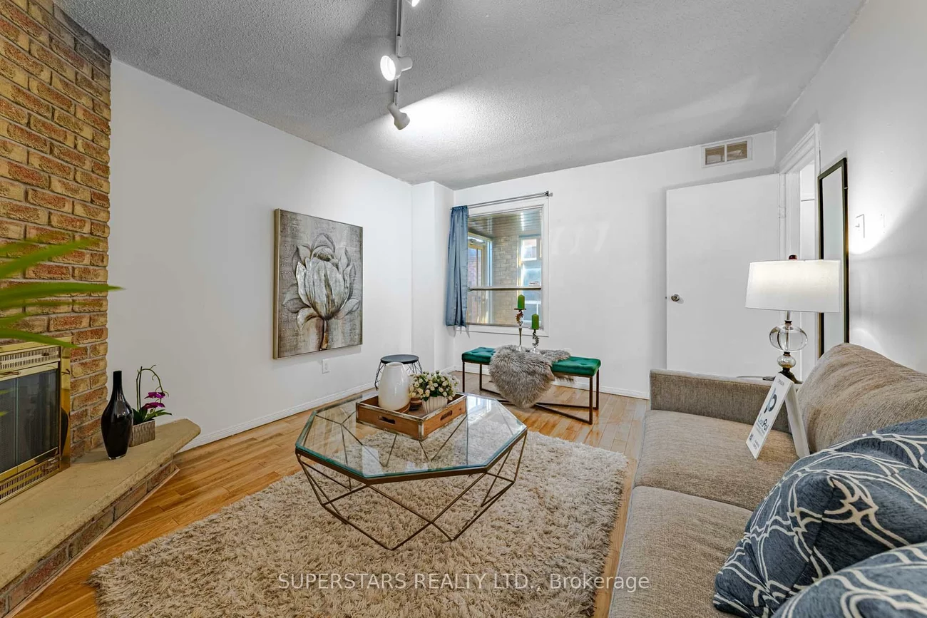 135, Appleby, Milliken Mills West, Markham