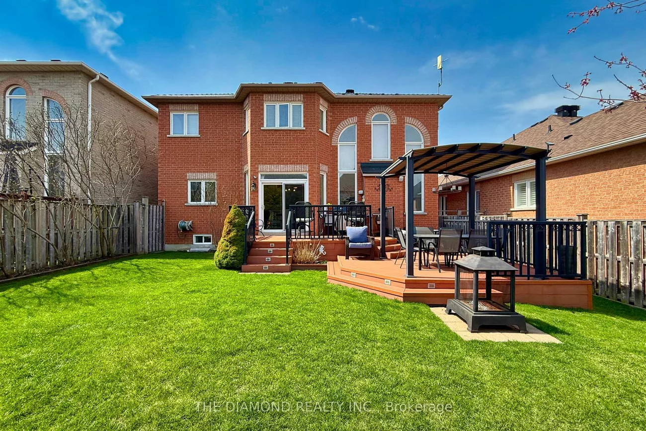 9, Amos, Greensborough, Markham