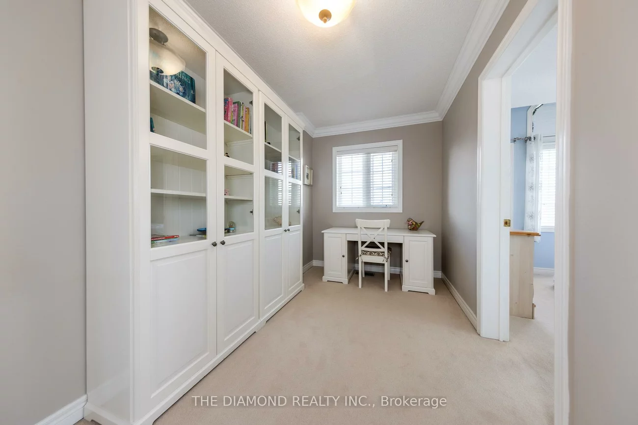 9, Amos, Greensborough, Markham