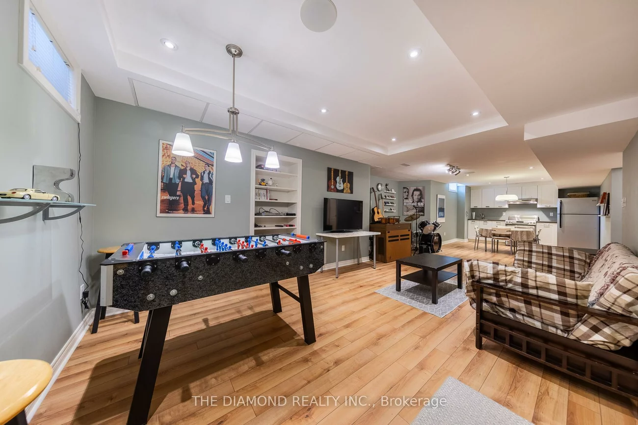 9, Amos, Greensborough, Markham