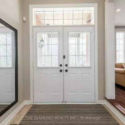 9, Amos, Greensborough, Markham