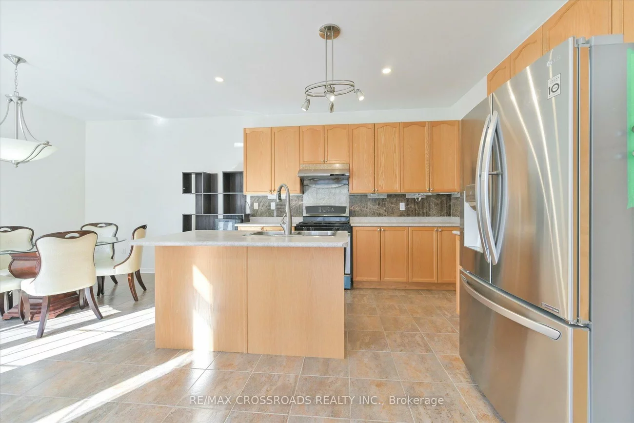 76, Shady Oaks, Cornell, Markham