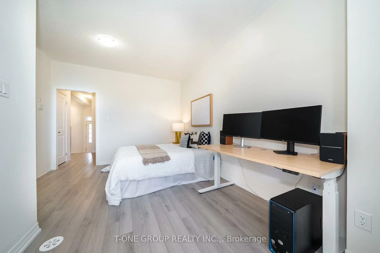 9, Carneros, Cedar Grove, Markham