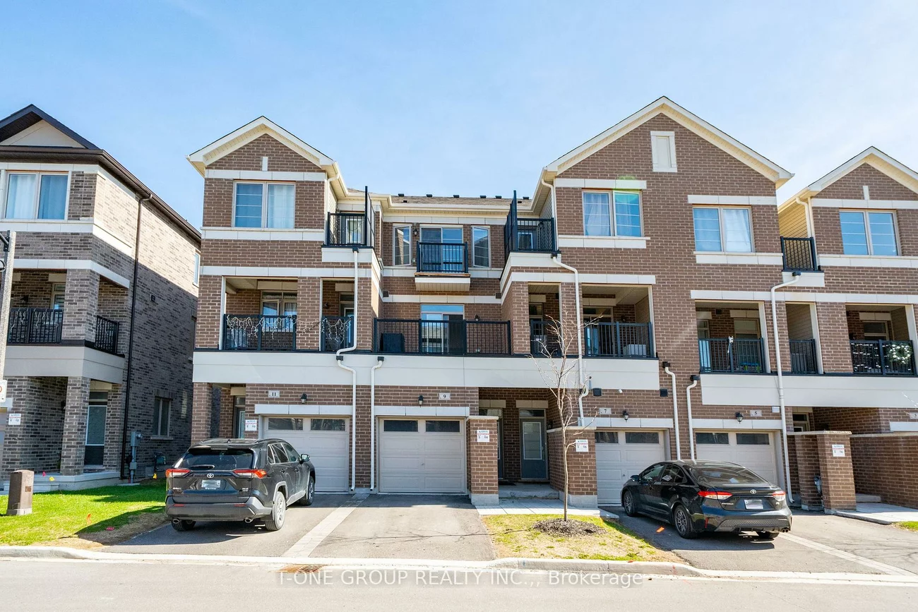 9, Carneros, Cedar Grove, Markham