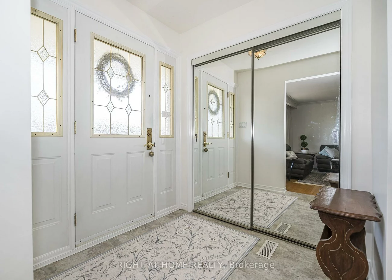 8, Mira, Thornhill, Markham