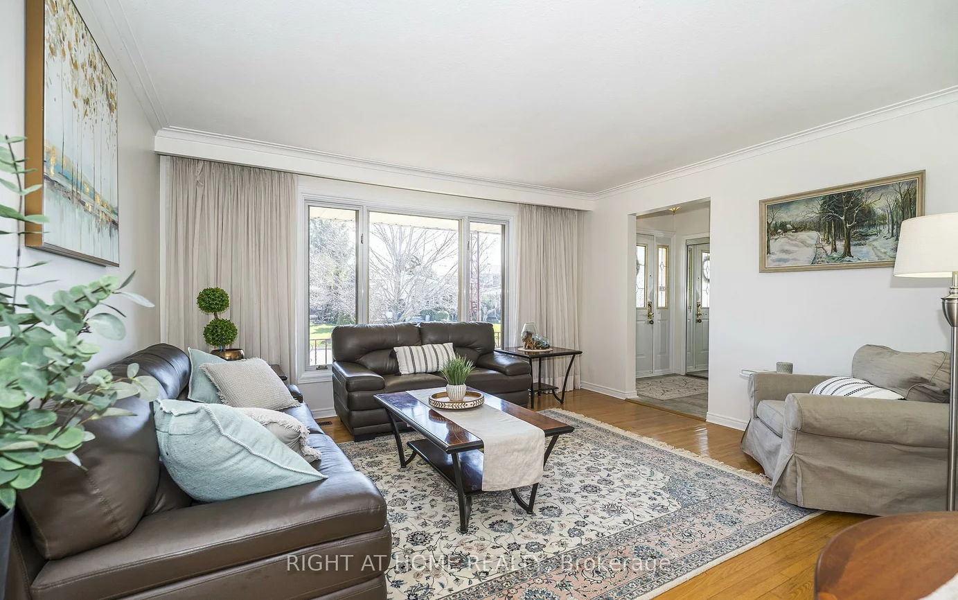 8, Mira, Thornhill, Markham