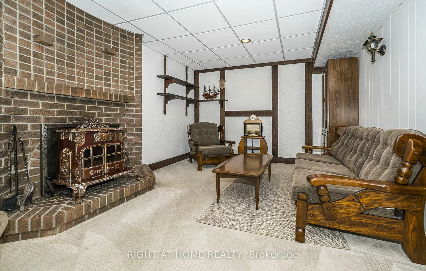 8, Mira, Thornhill, Markham