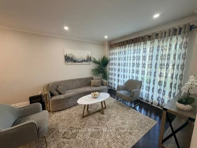 4, Townley, Milliken Mills East, Markham