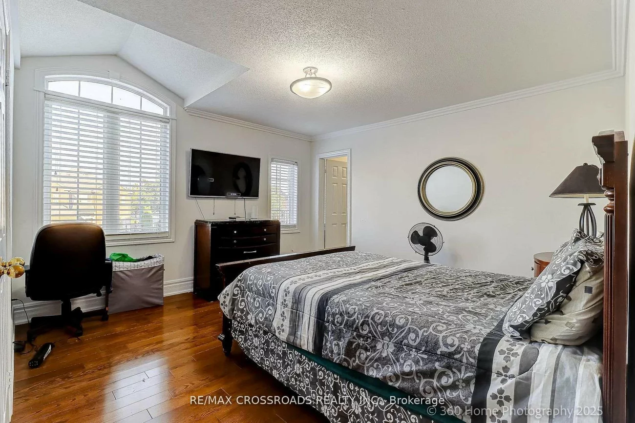 2, Mumberson, Cachet, Markham