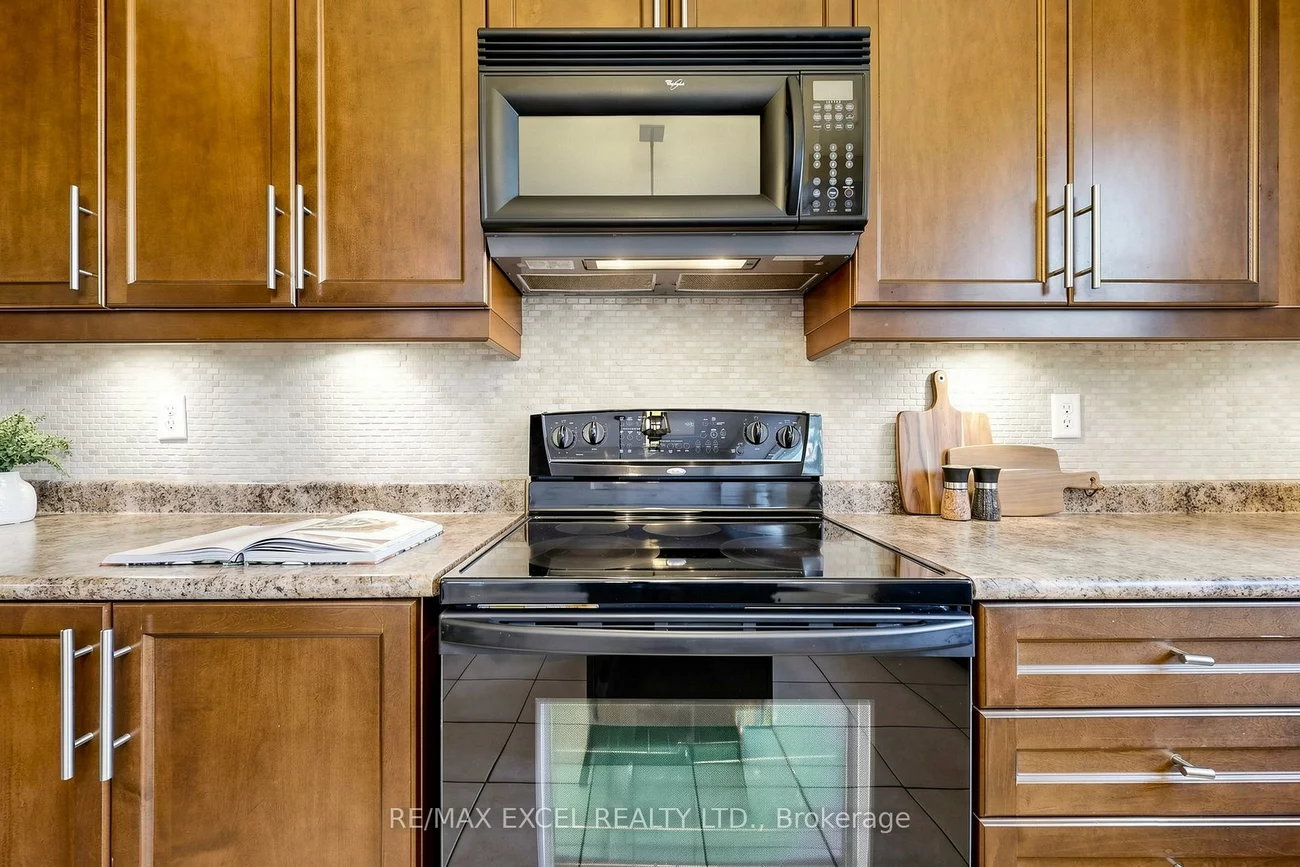 9, Evaridge, Cornell, Markham