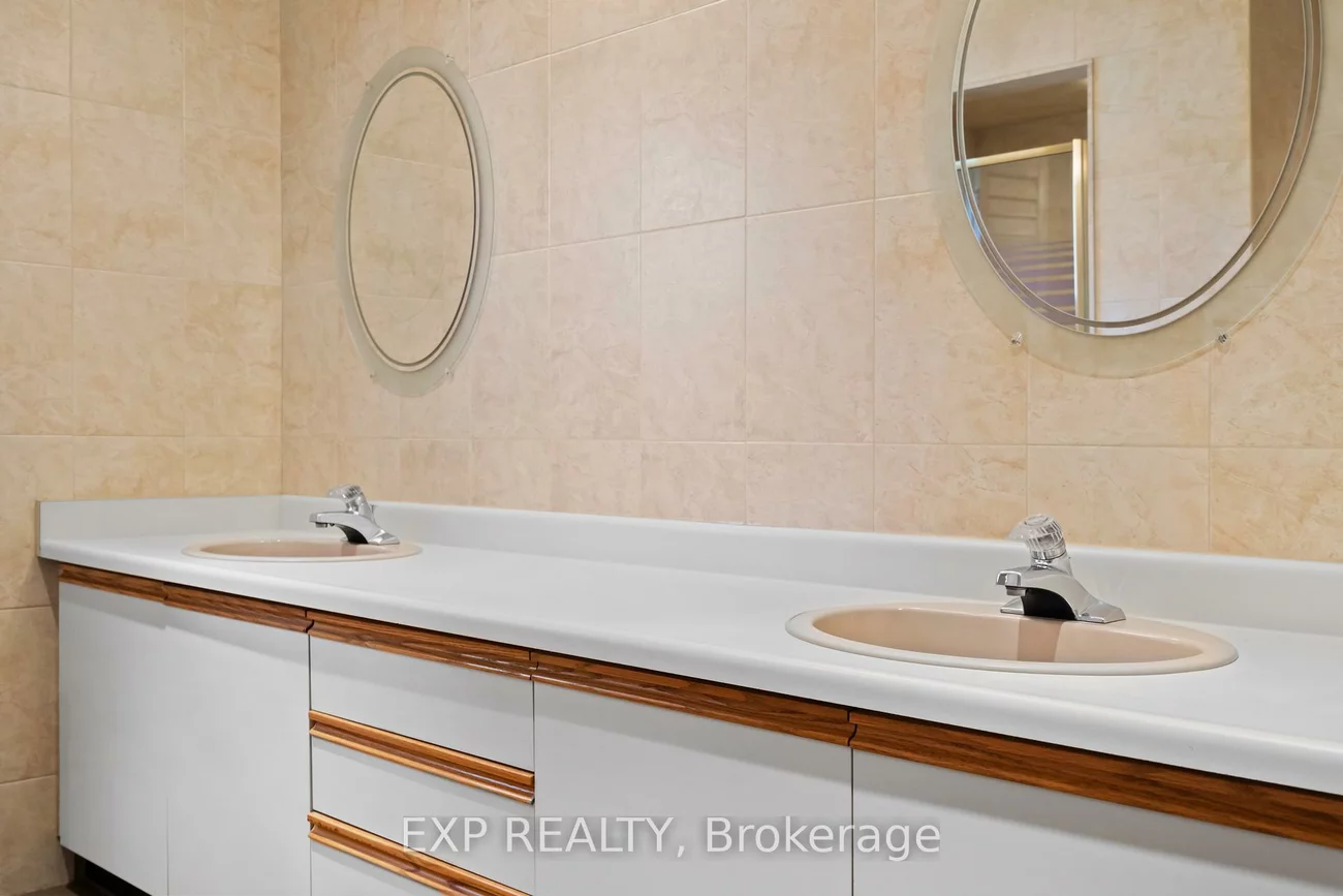 1, Alexis, Thornlea, Markham