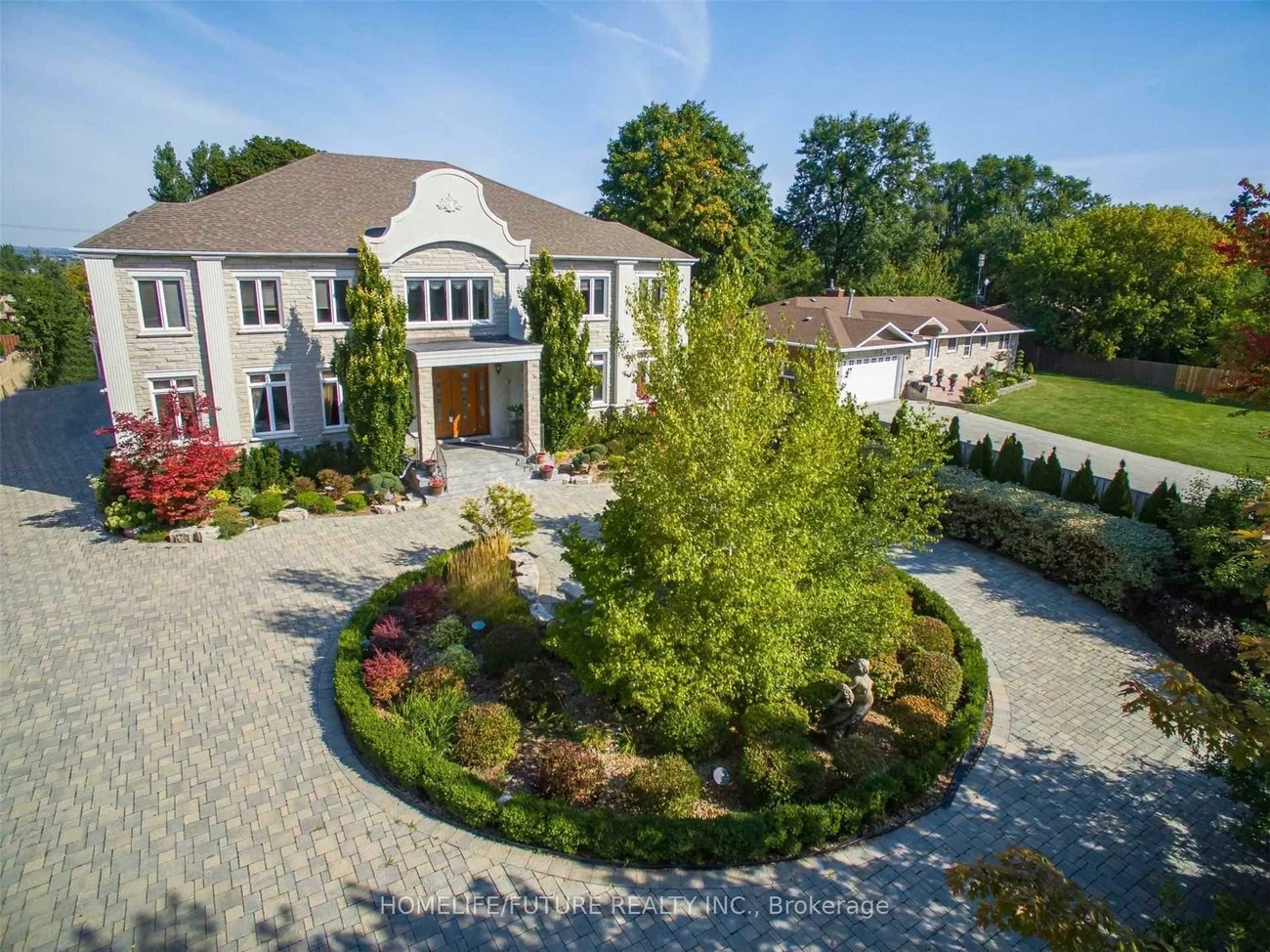 4572, 14th, Milliken Mills East, Markham