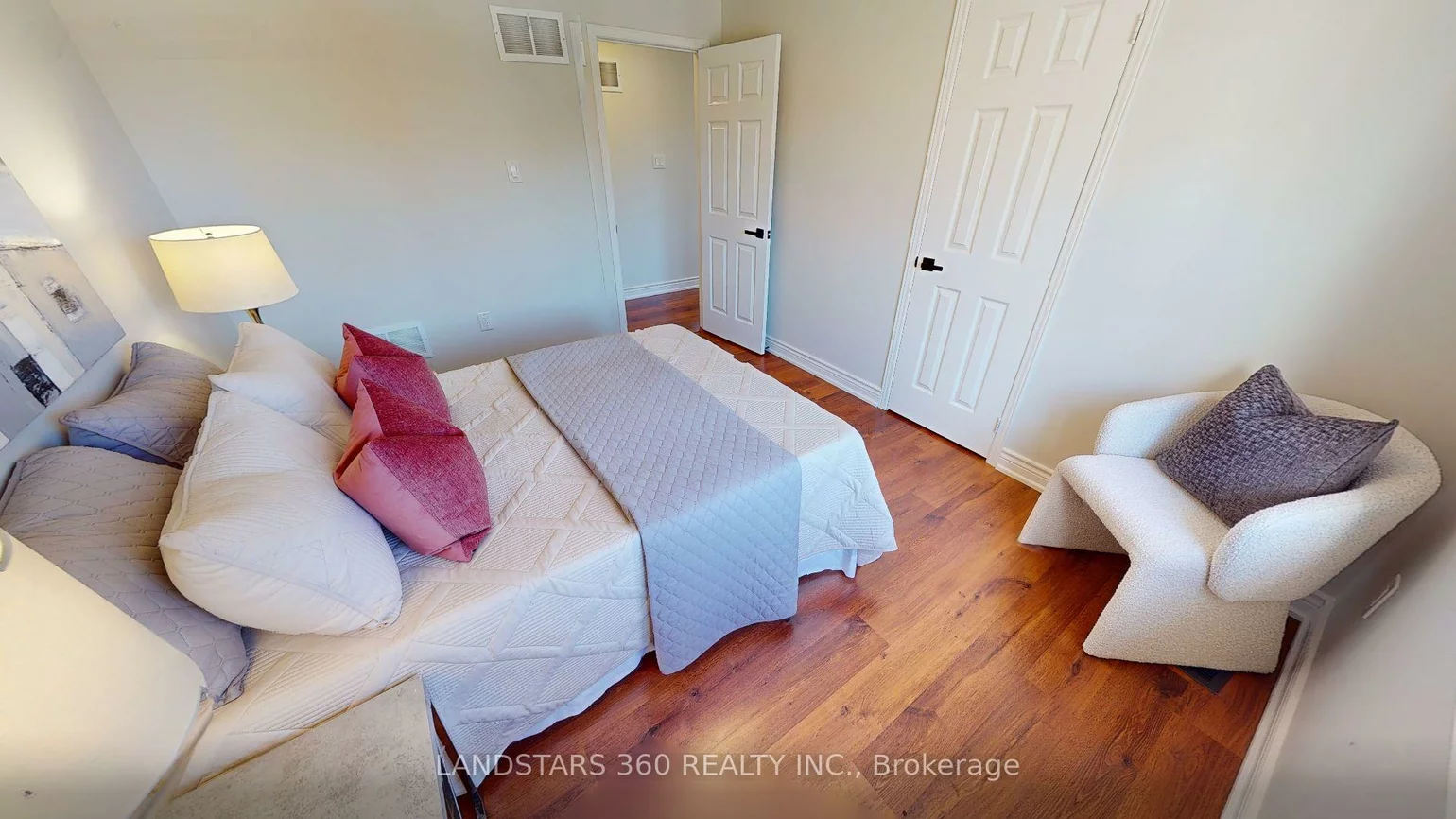 1, Eastern Skies, Wismer, Markham