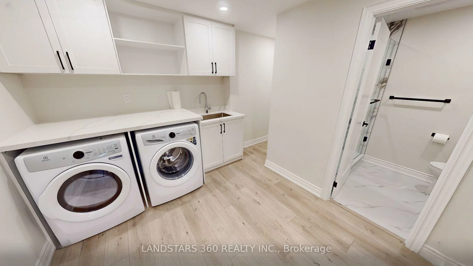 1, Eastern Skies, Wismer, Markham