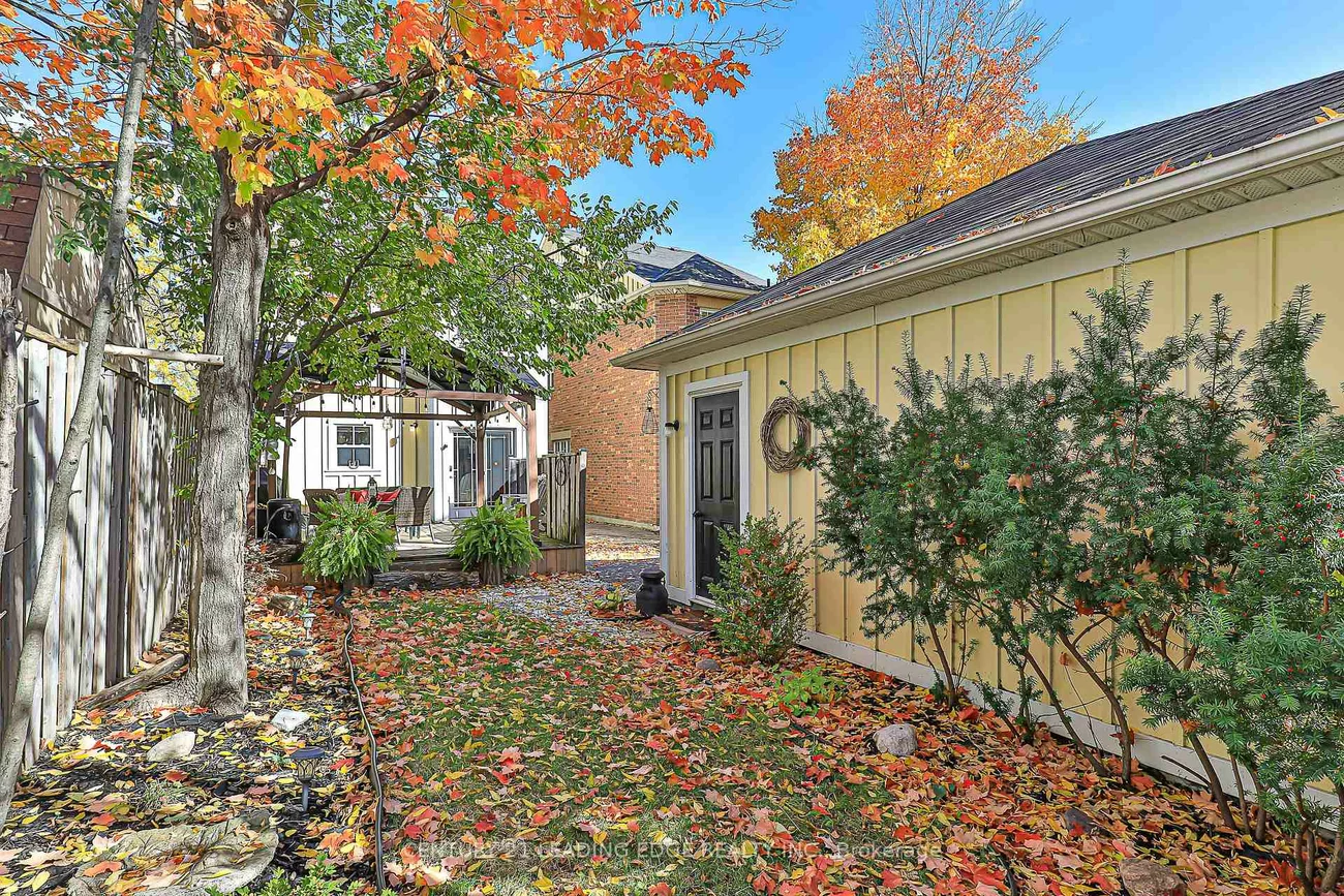 34A, WASHINGTON, Old Markham Village, Markham