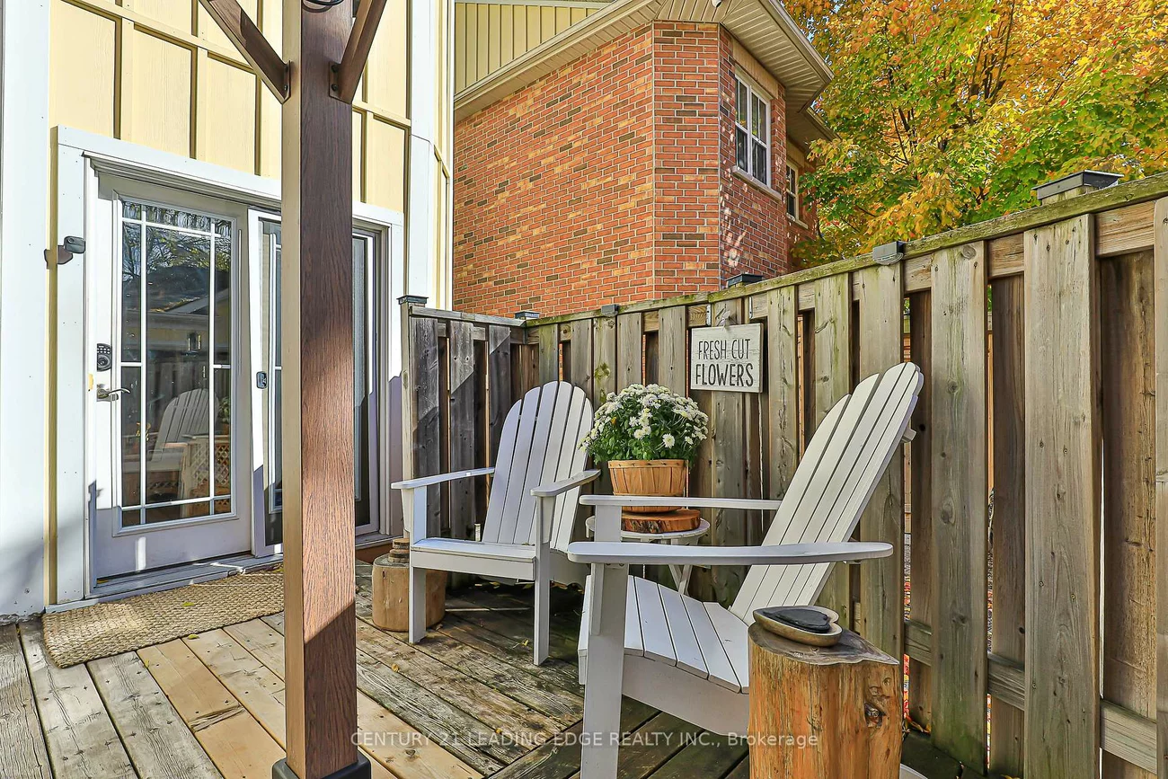34A, WASHINGTON, Old Markham Village, Markham