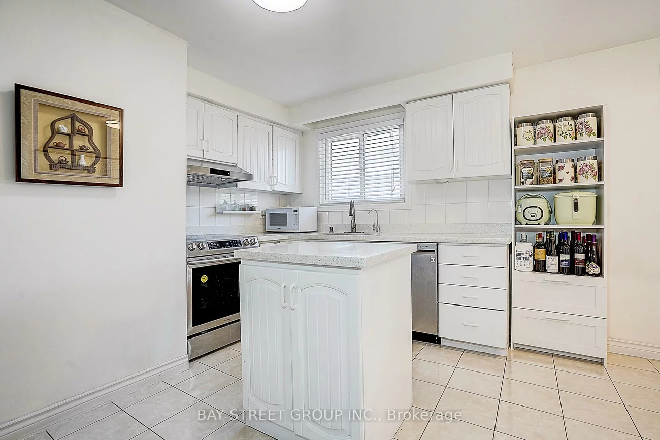 93, Clark, Thornhill, Markham