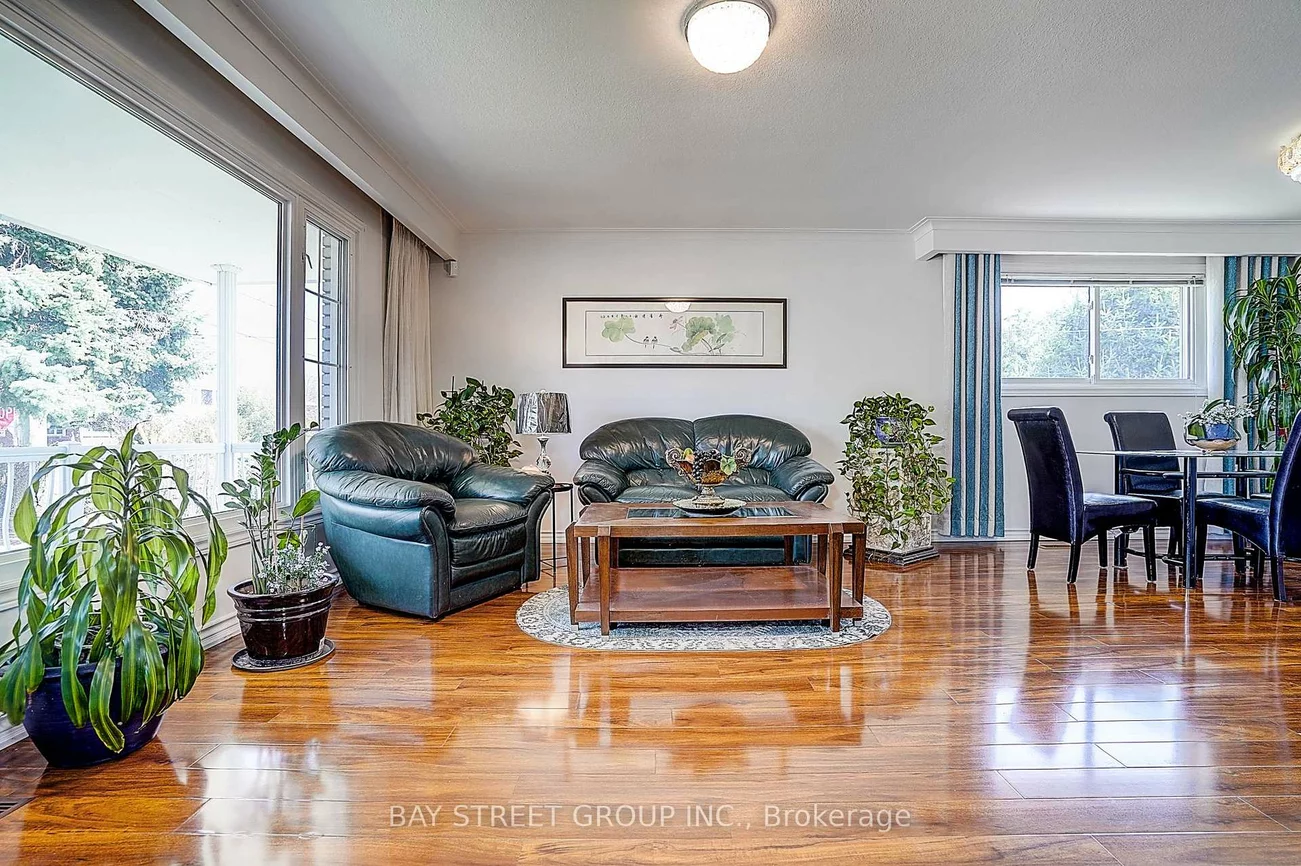 93, Clark, Thornhill, Markham