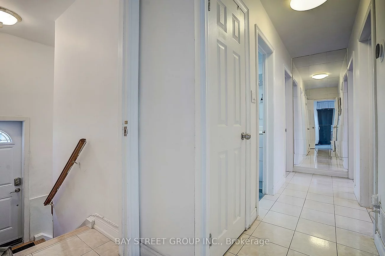 93, Clark, Thornhill, Markham