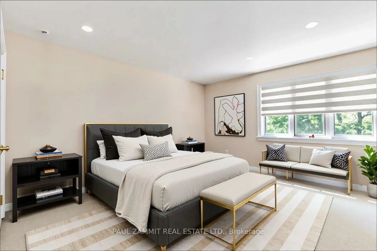 12, Old English, Bayview Glen, Markham