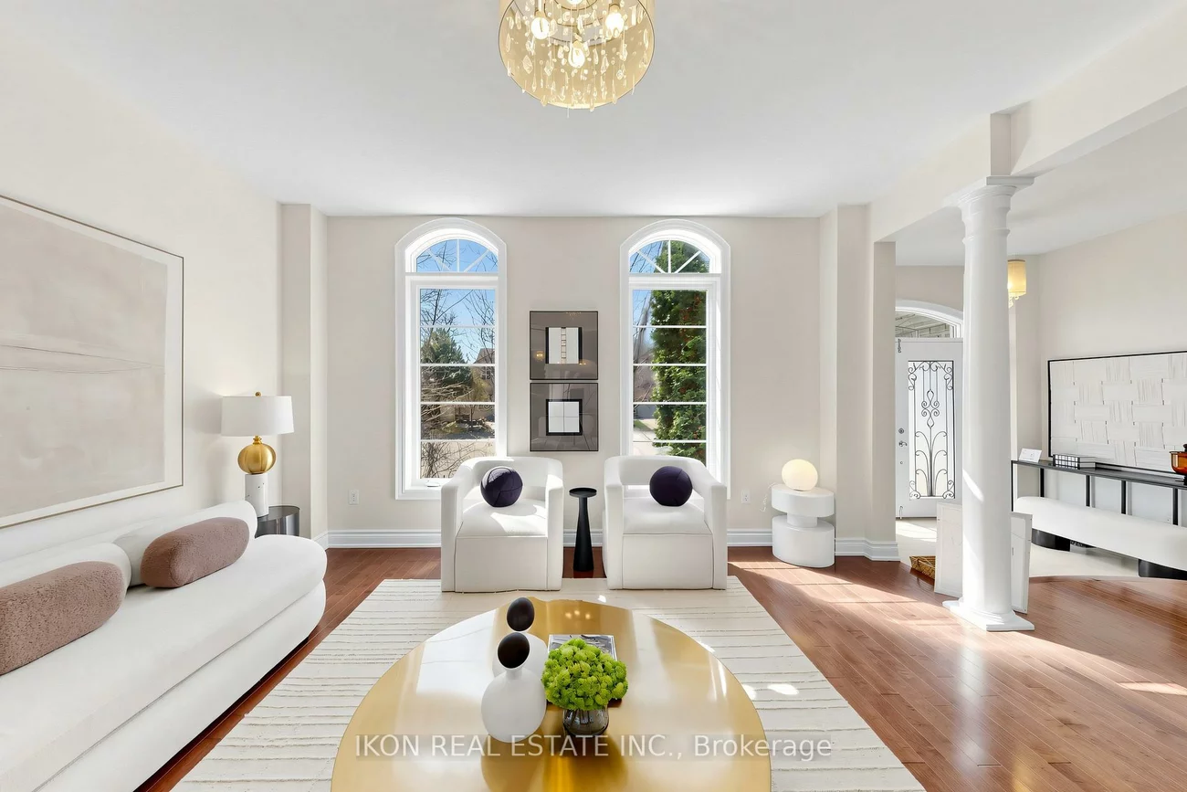 20, 16th, Unionville, Markham