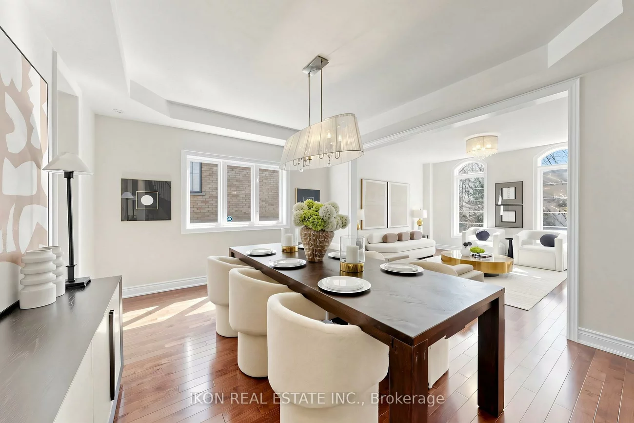 20, 16th, Unionville, Markham
