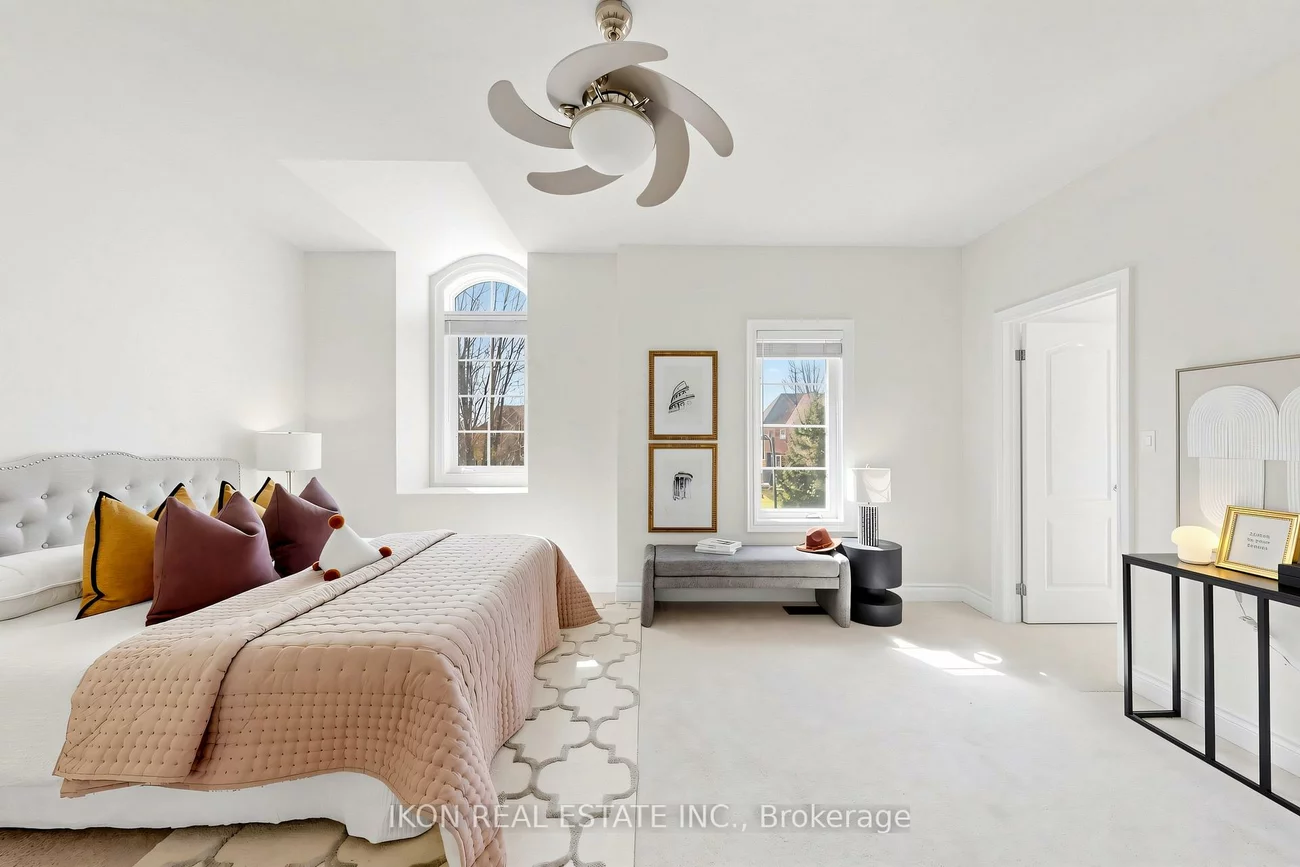 20, 16th, Unionville, Markham