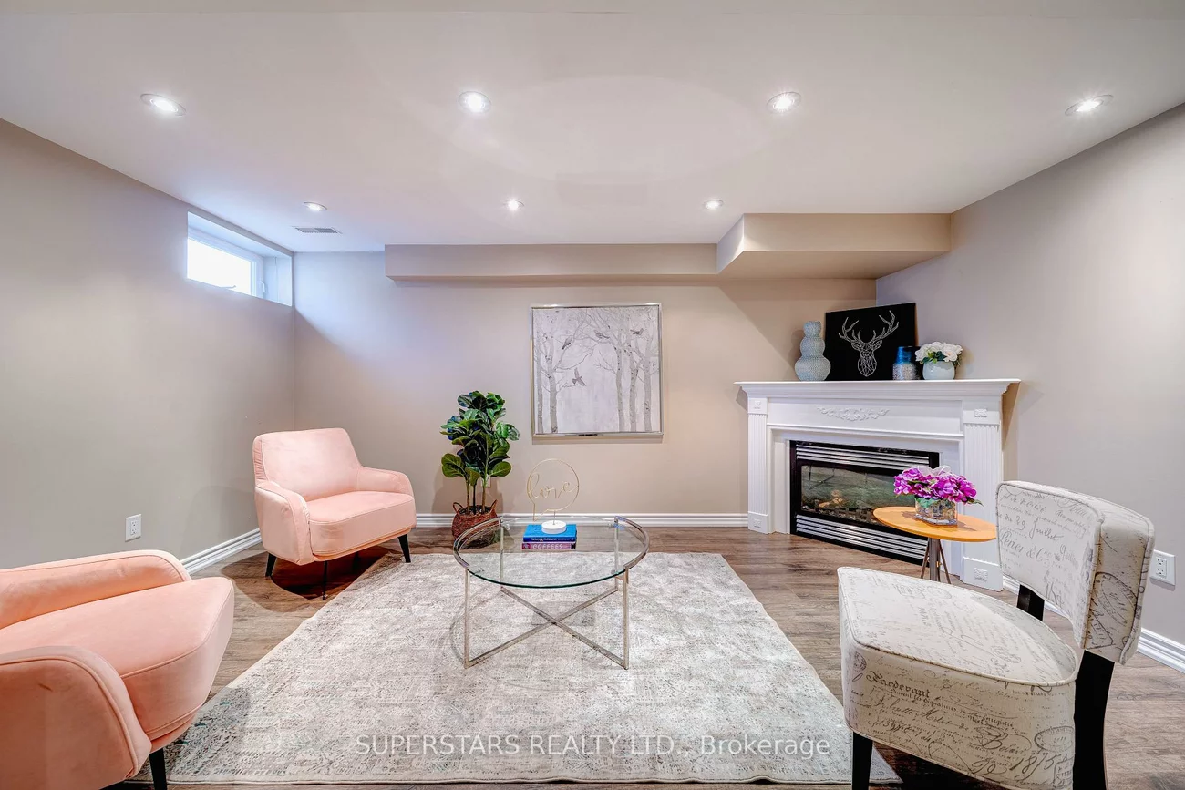 35, Cornell Park, Cornell, Markham