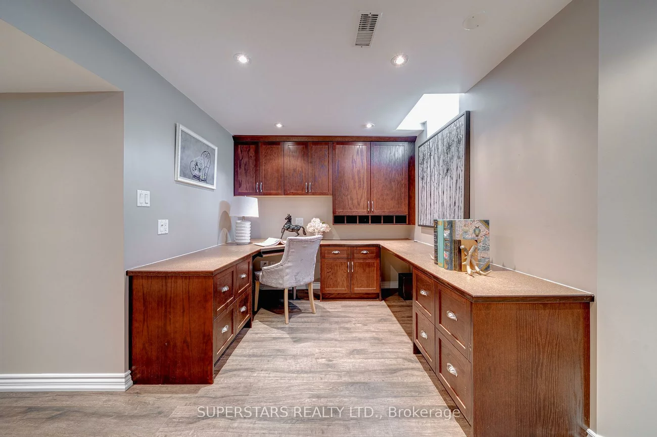 35, Cornell Park, Cornell, Markham