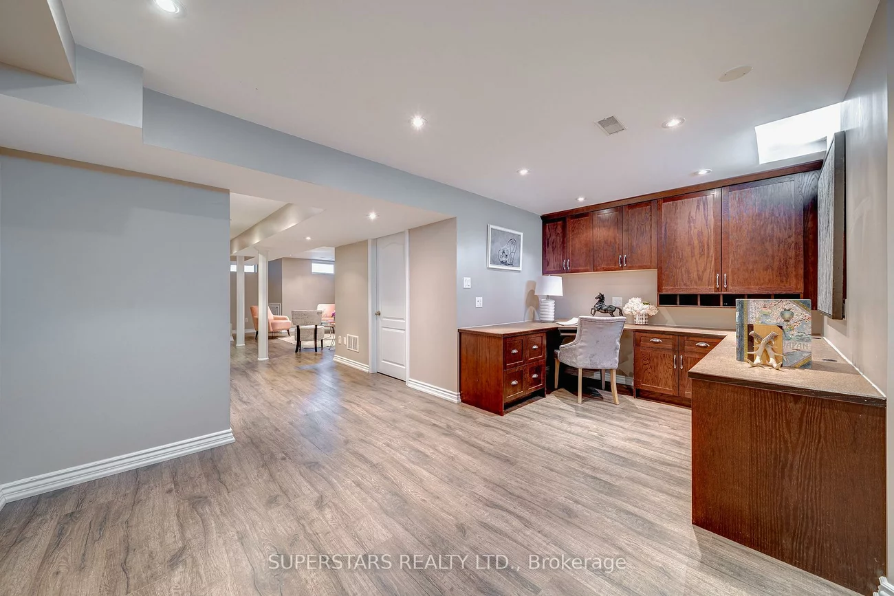 35, Cornell Park, Cornell, Markham