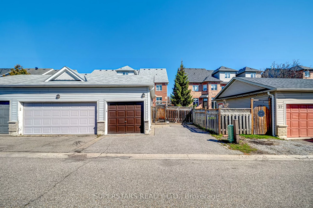 35, Cornell Park, Cornell, Markham