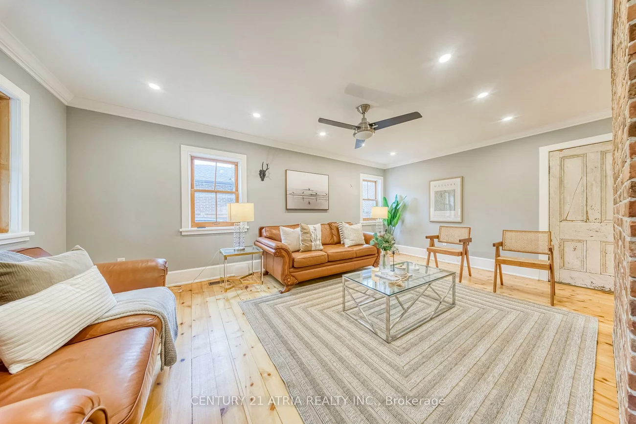 101, Clark, Thornhill, Markham