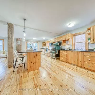 101, Clark, Thornhill, Markham
