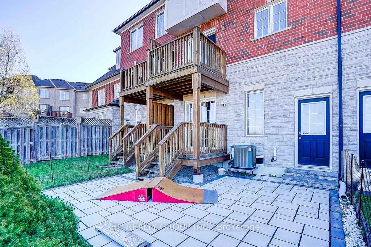 20, Prince Charles, Berczy, Markham