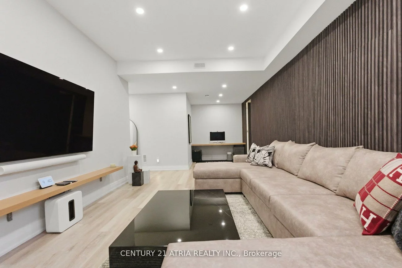 5160, 16th, Berczy, Markham