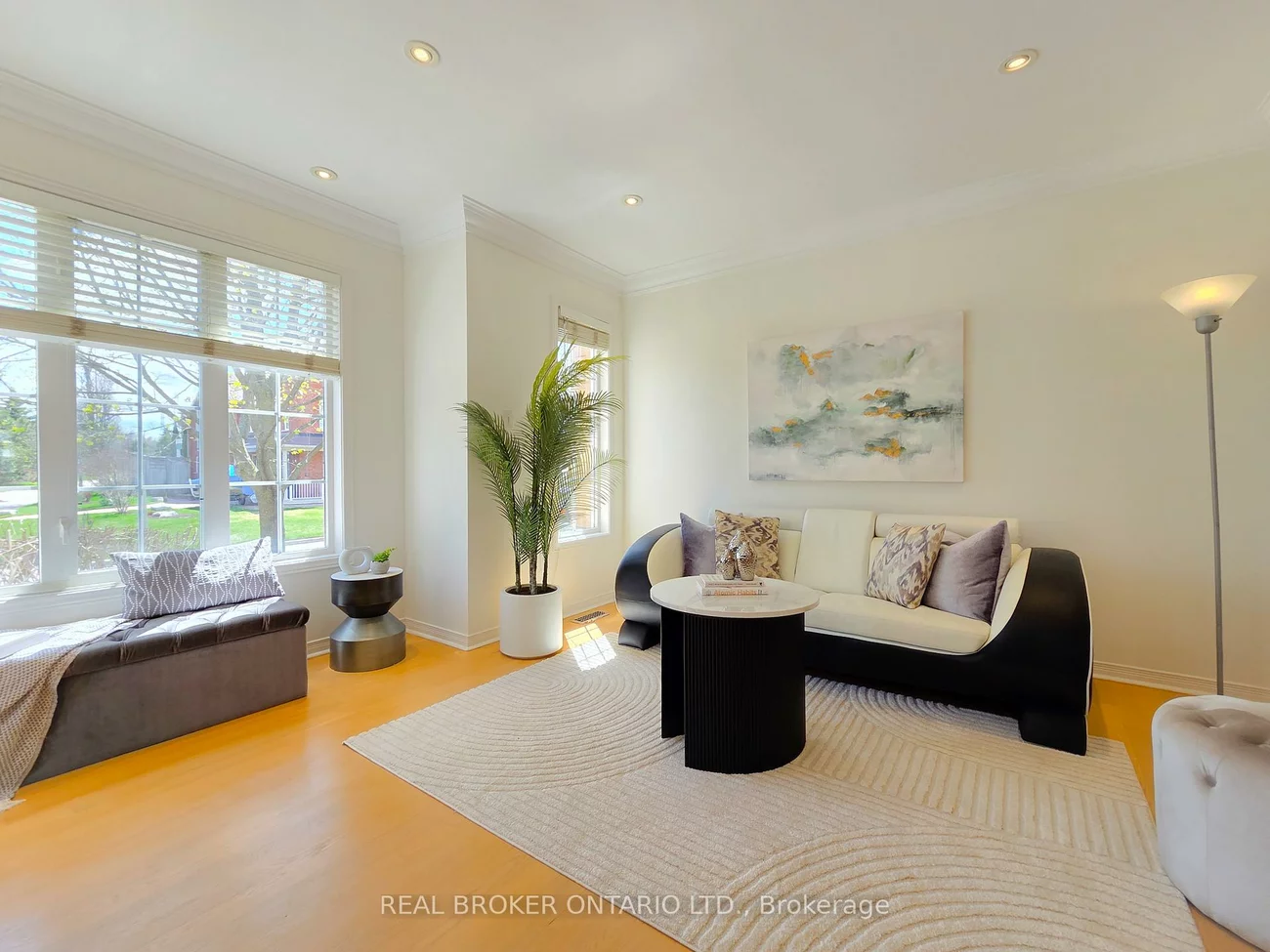 30, Little Angel, Village Green-South Unionville, Markham