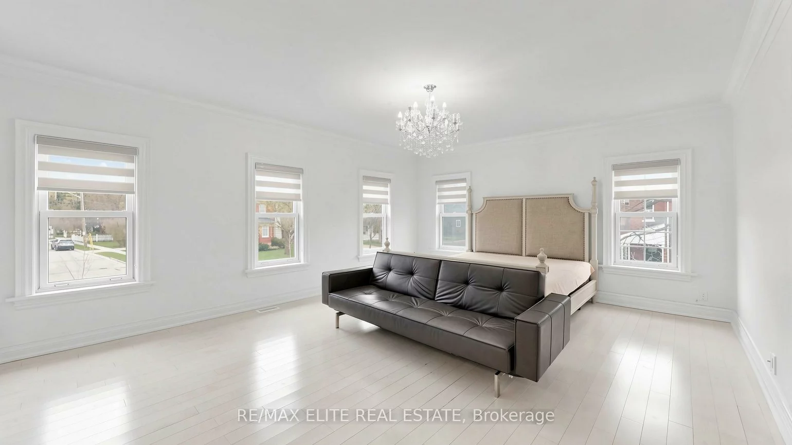109, Main, Unionville, Markham