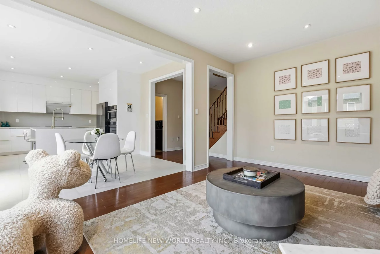 44, Dame Gruev, Greensborough, Markham