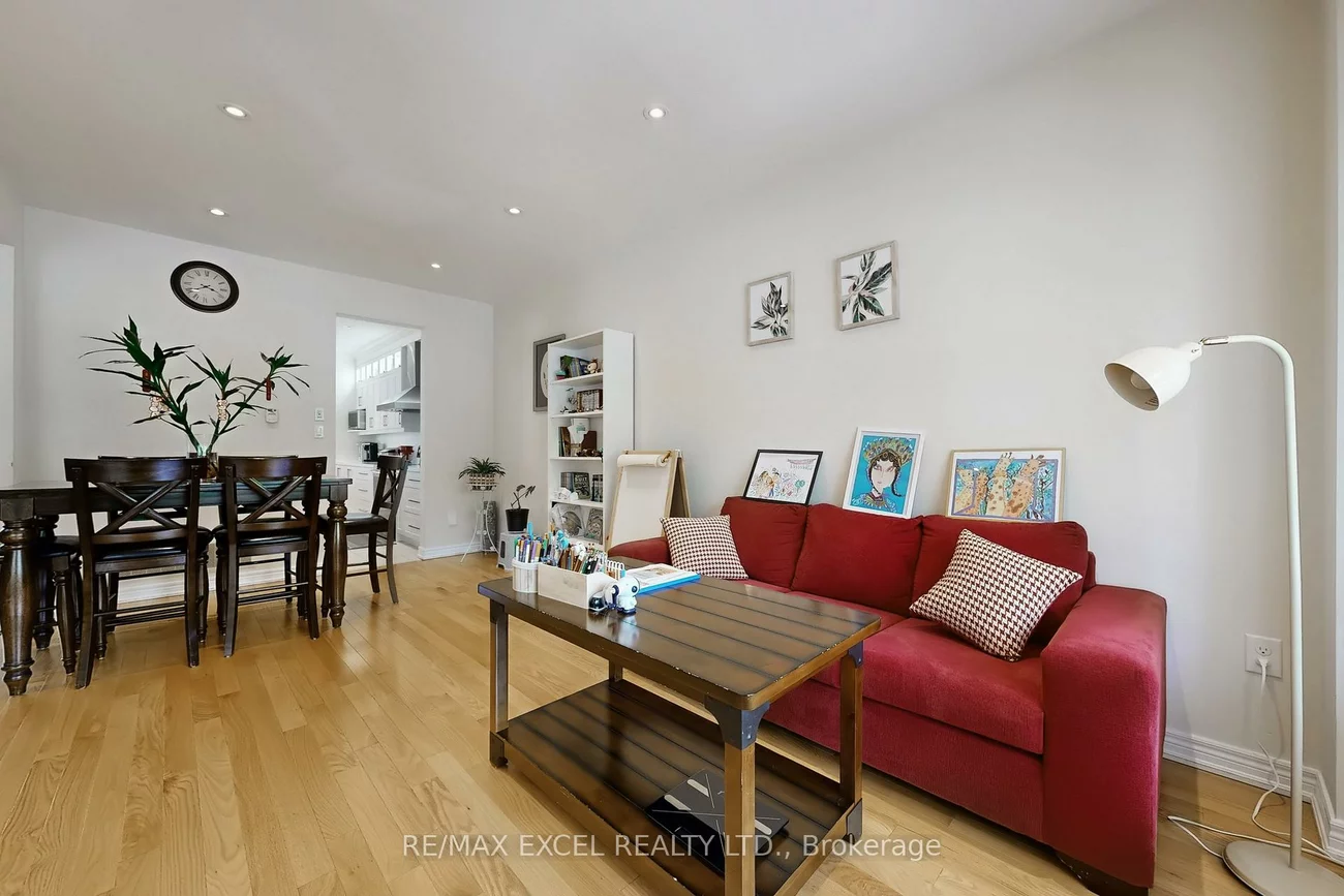 9, Sunnyside Hill, Cornell, Markham