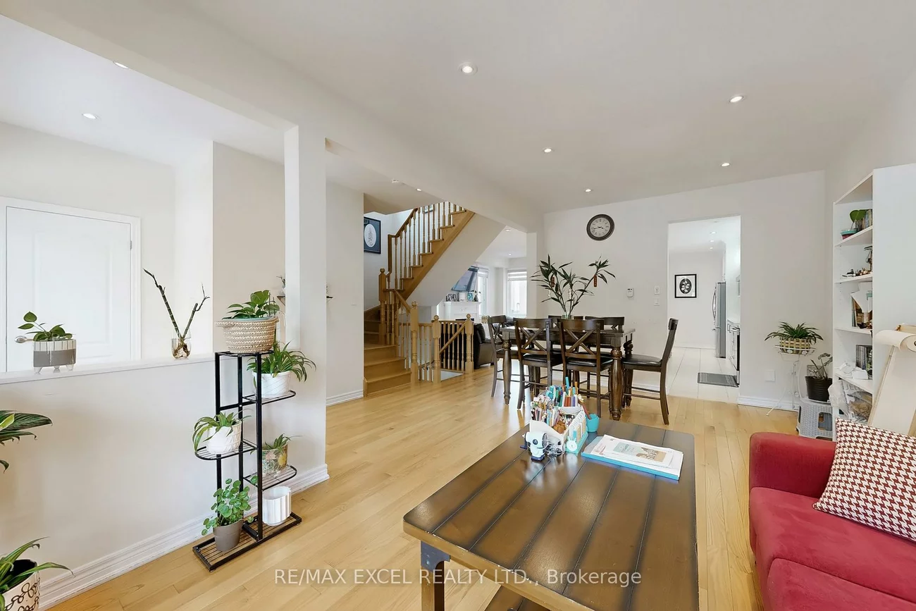 9, Sunnyside Hill, Cornell, Markham